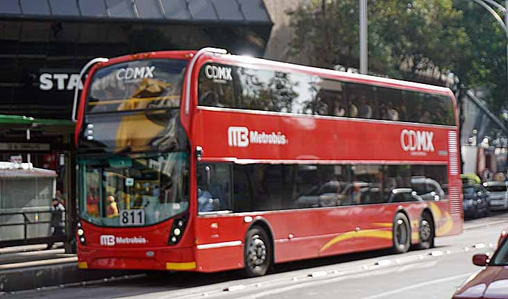 MB Metrobus ADL Enviro500MMC 811